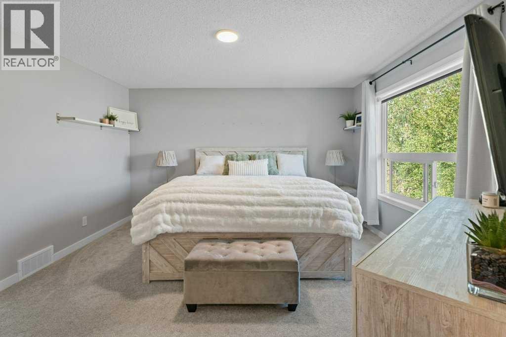 100 Drake Landing Common — photo 23