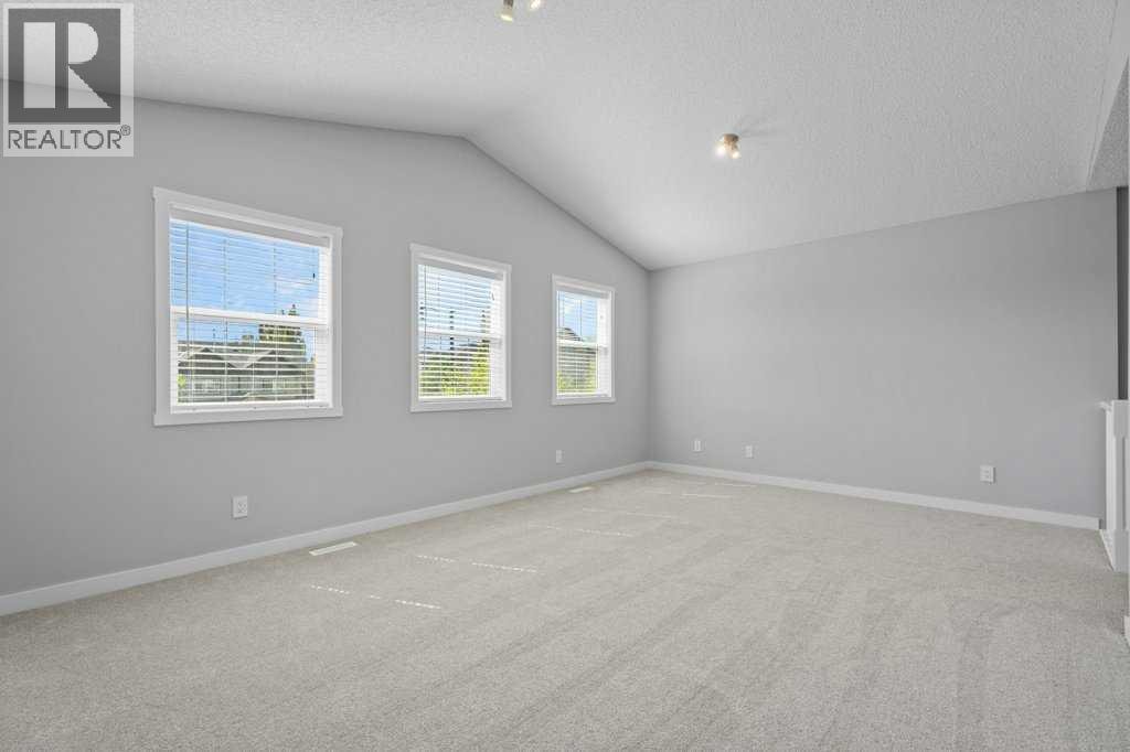 100 Drake Landing Common — photo 35