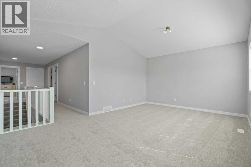 100 Drake Landing Common — photo 34