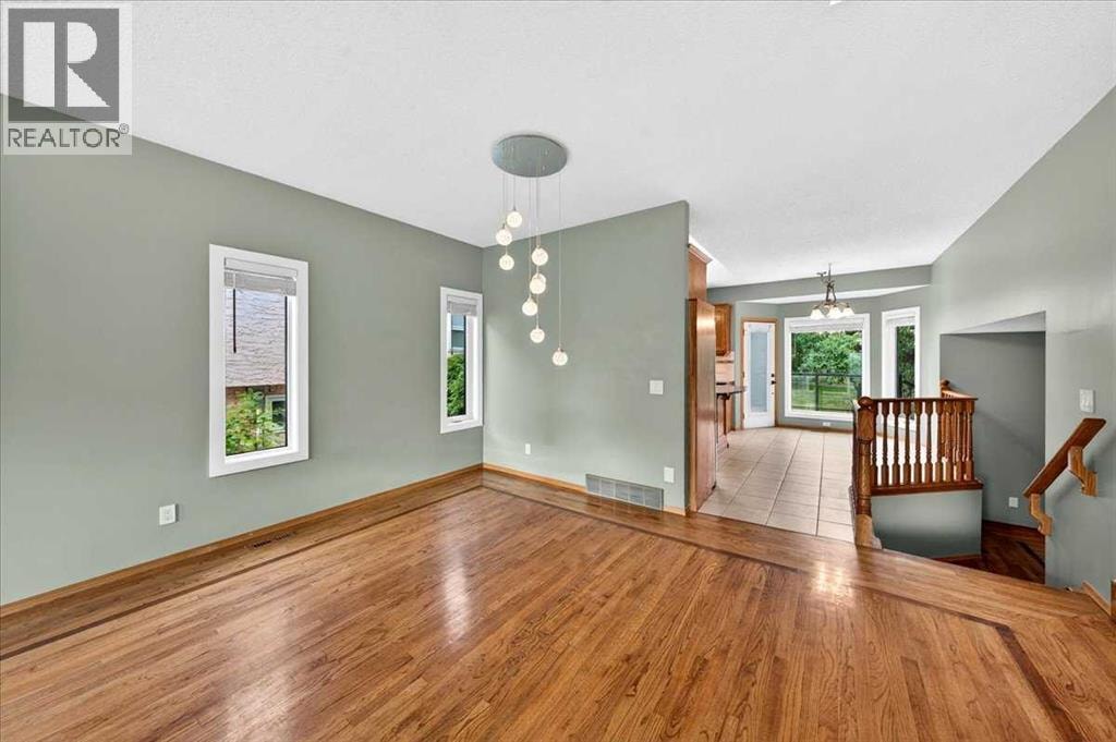 86 Douglas Woods Close SE — photo 7