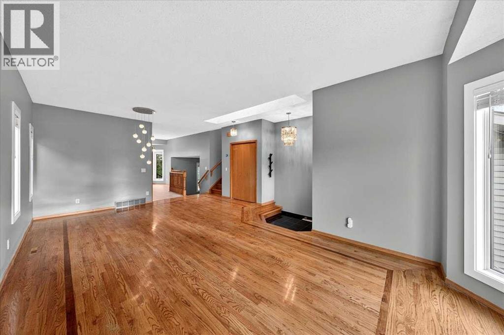 86 Douglas Woods Close SE — photo 5