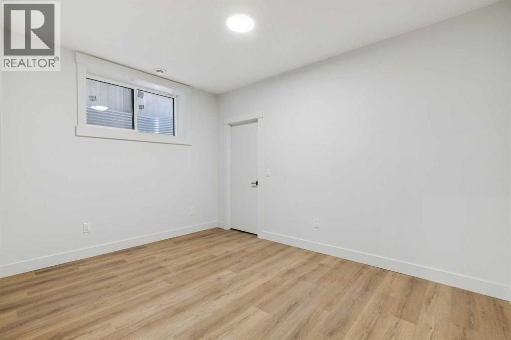 2620 30 Street SW — photo 42