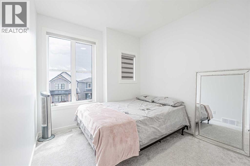 2325 Lancaster Heights SE — photo 34