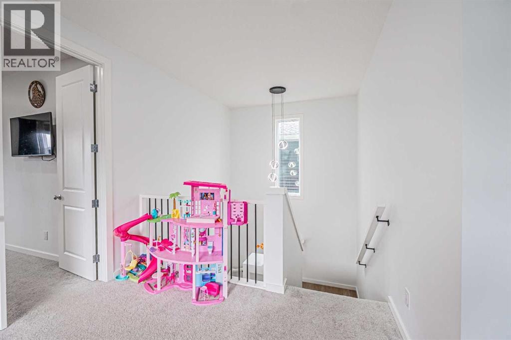 2325 Lancaster Heights SE — photo 36