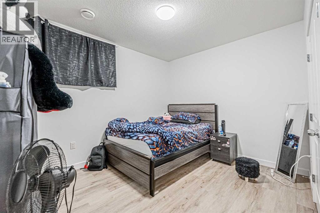 2325 Lancaster Heights SE — photo 38