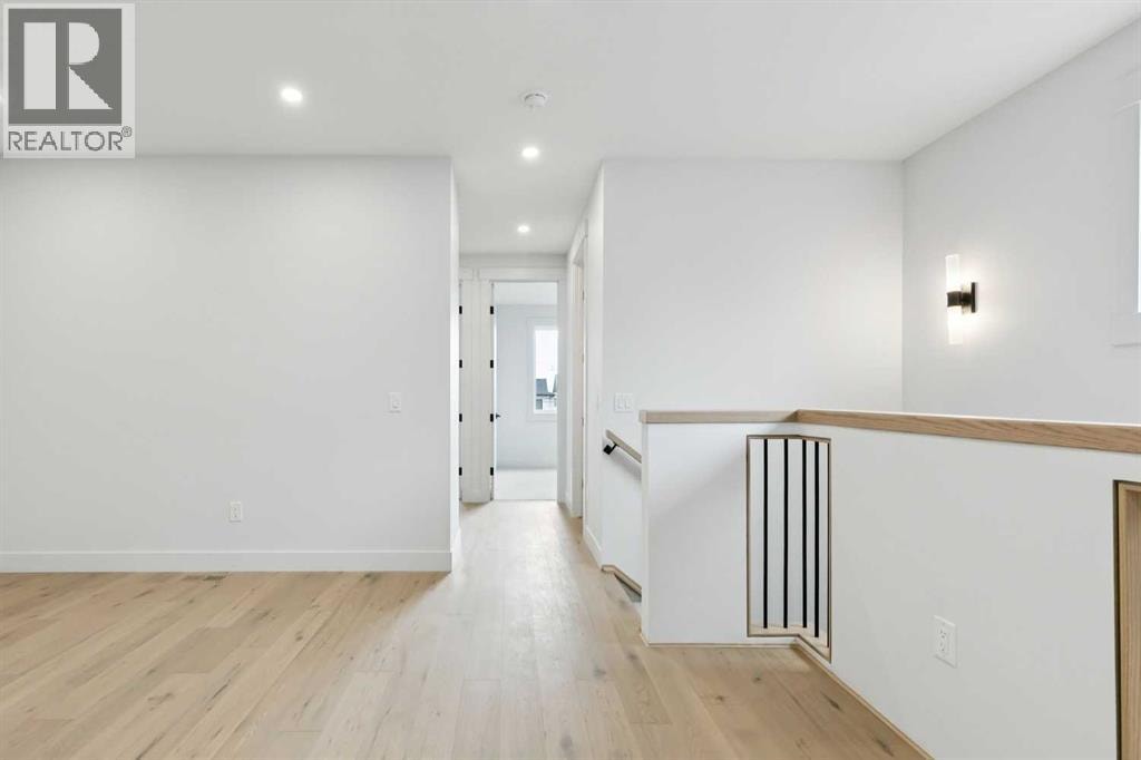 2622 30 Street SW — photo 27