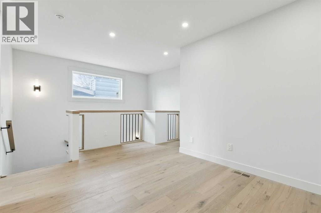 2622 30 Street SW — photo 29