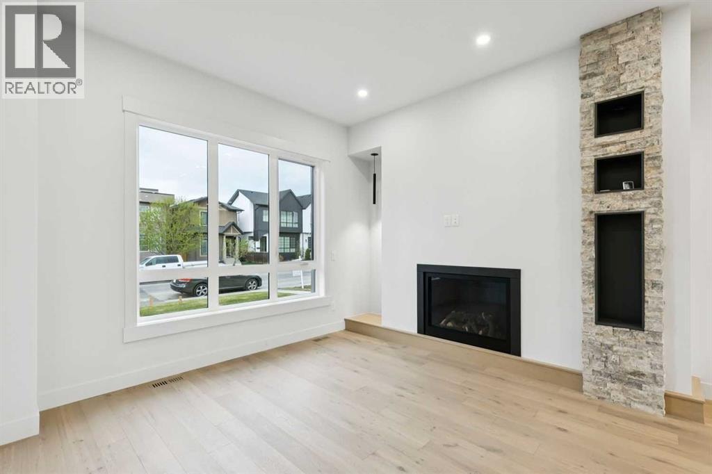 2622 30 Street SW — photo 7