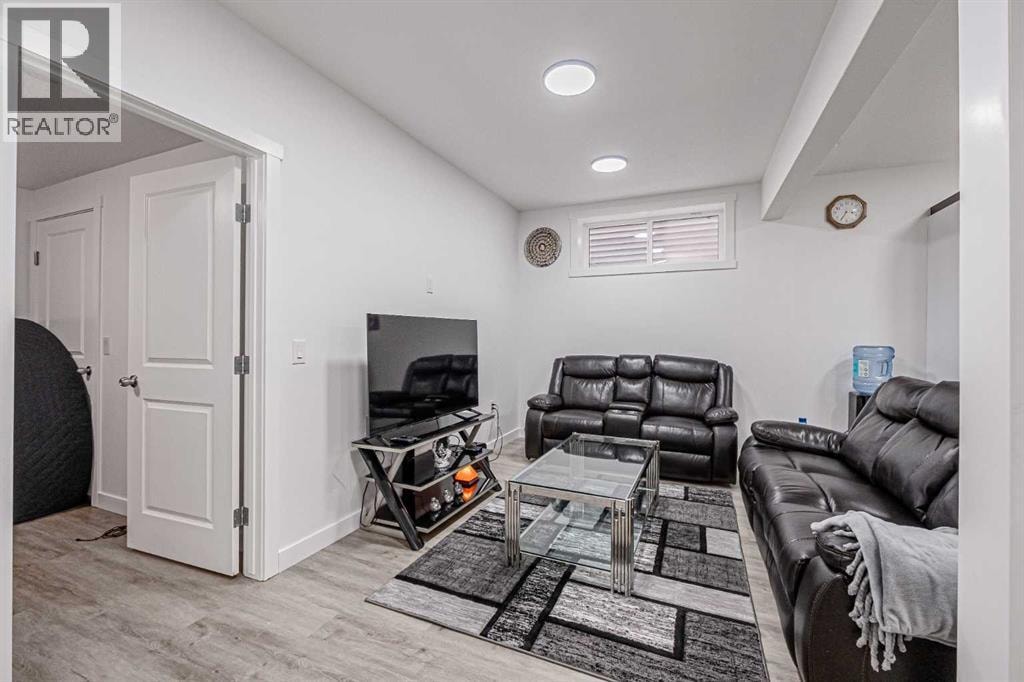 2325 Lancaster Heights SE — photo 44