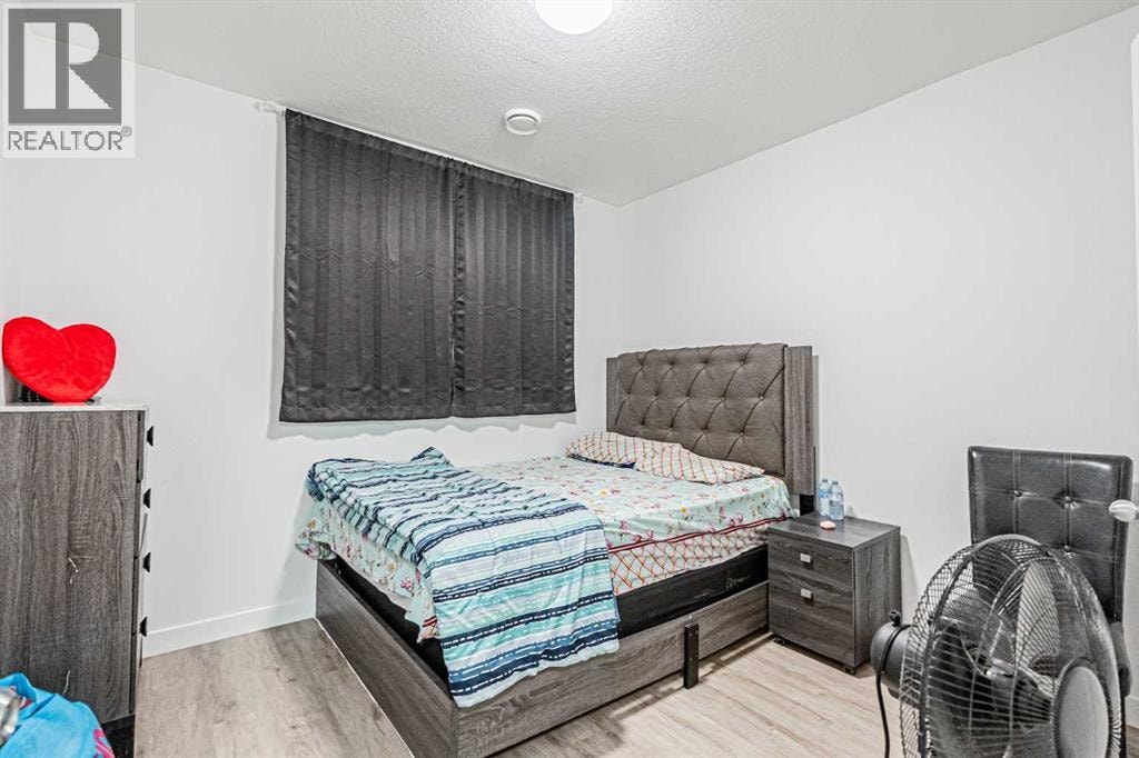 2325 Lancaster Heights SE — photo 39