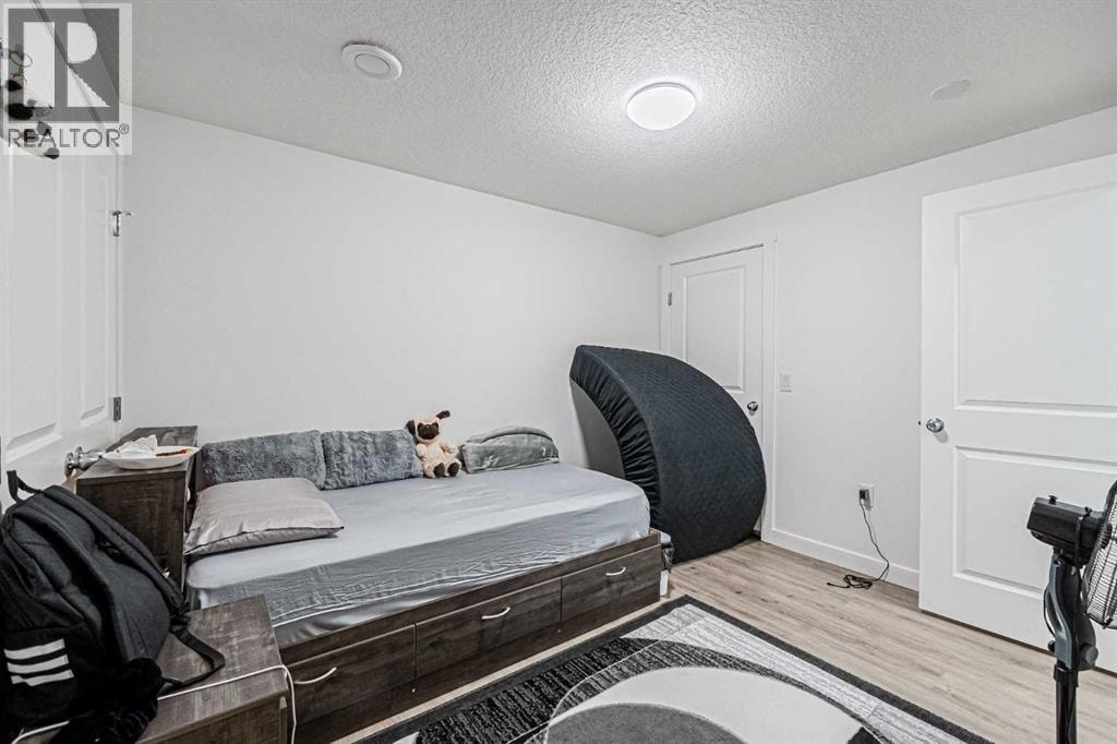 2325 Lancaster Heights SE — photo 42