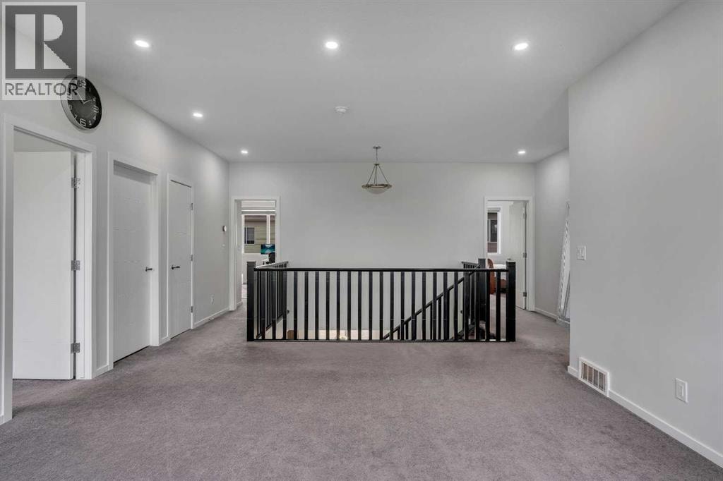273 Carringwood Close NW — photo 21
