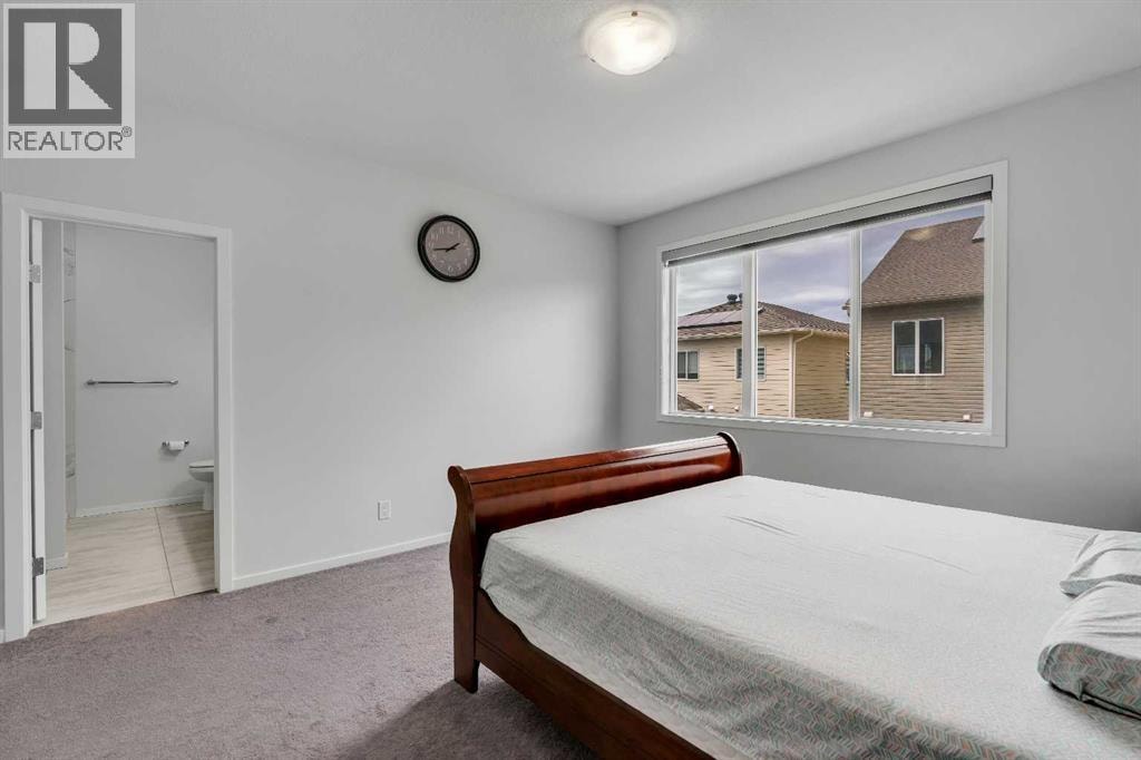 273 Carringwood Close NW — photo 31