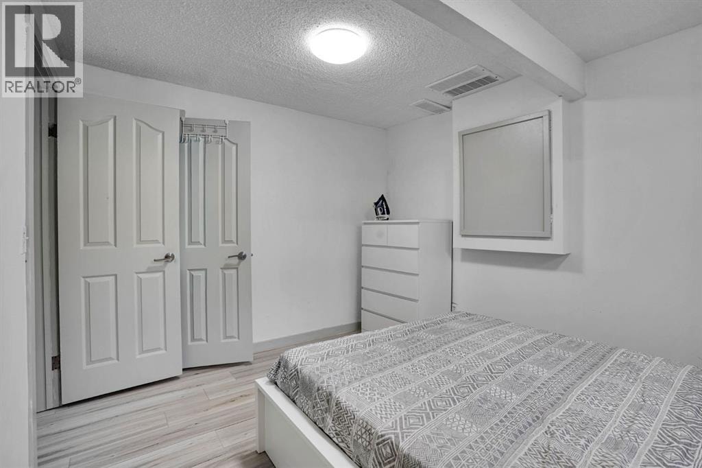 63 Saddlemont Crescent NE — photo 36