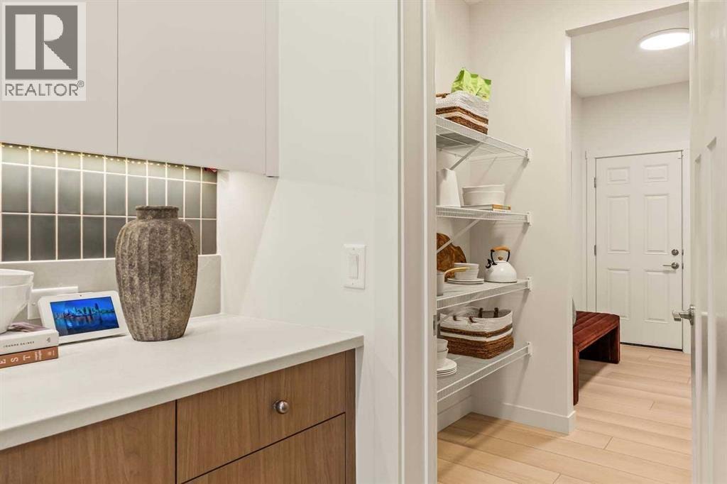 148 Lucas Green NW — photo 7