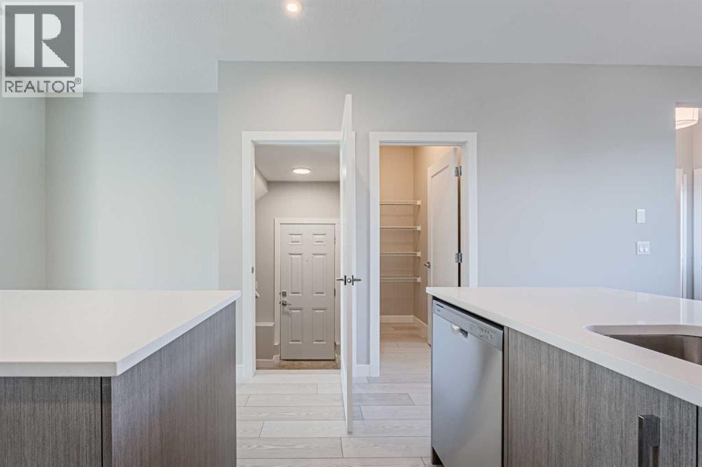 153 Dawson Wharf View — photo 10