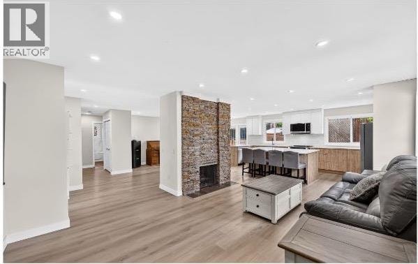104 Silver Springs Green NW — photo 3