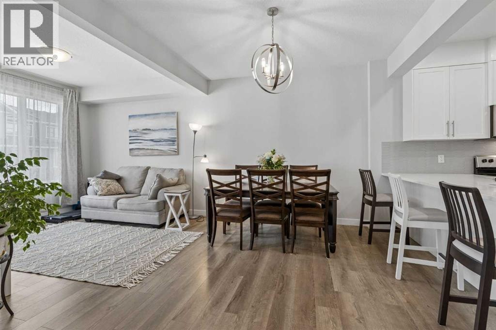 711 Crestridge Common SW — photo 5