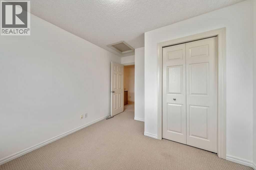 156, 371 Marina Drive — photo 24