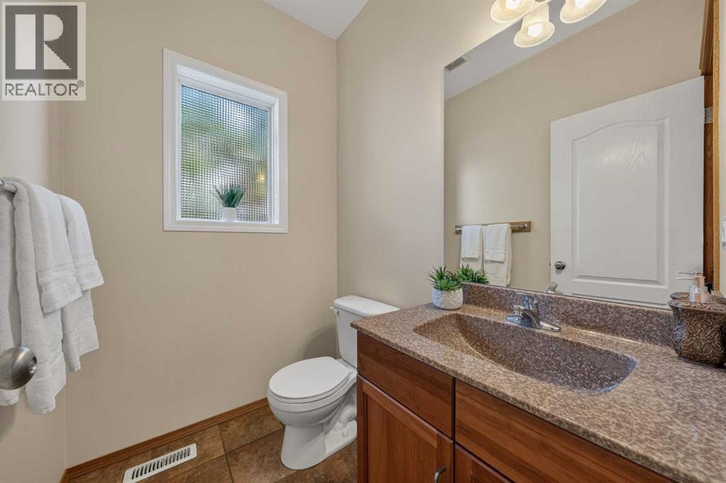 63 Cougartown Close SW — photo 21