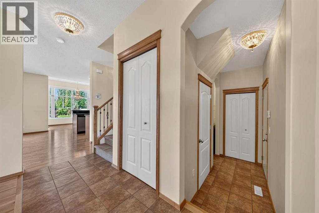 63 Cougartown Close SW — photo 20