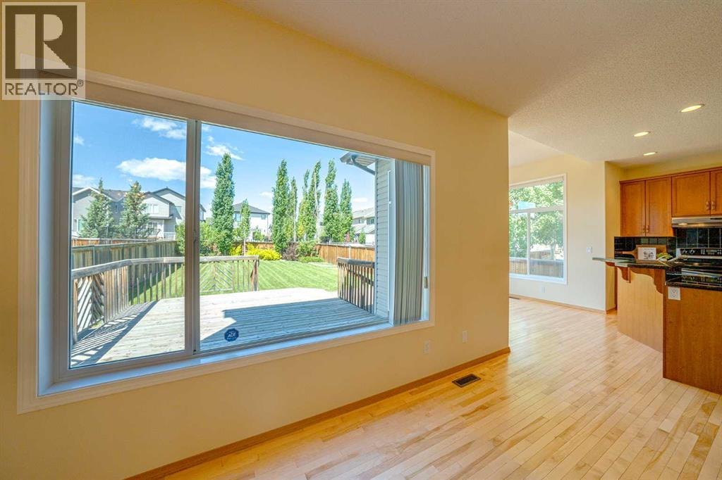63 Cougartown Close SW — photo 10