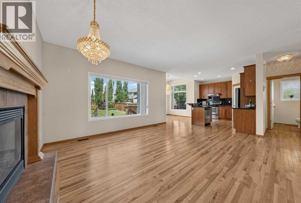 63 Cougartown Close SW — photo 12