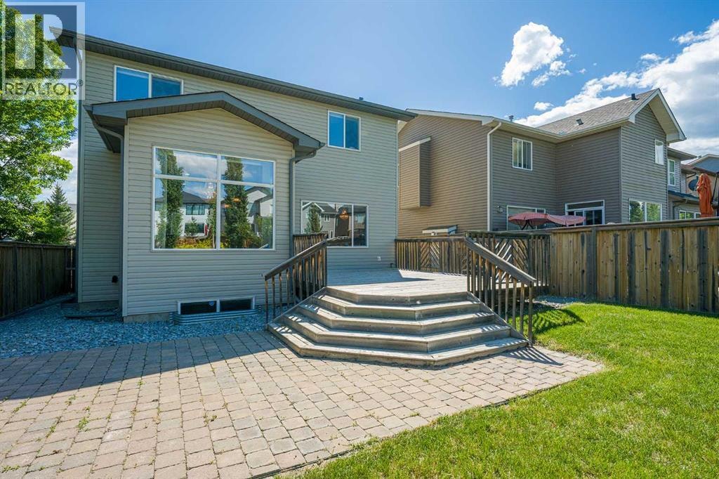 63 Cougartown Close SW — photo 35