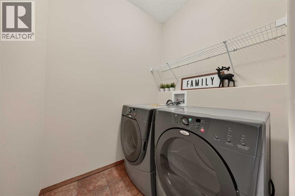 63 Cougartown Close SW — photo 22