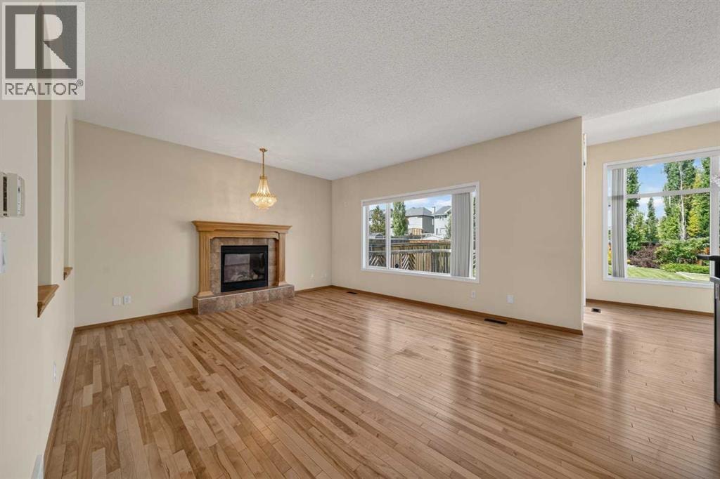 63 Cougartown Close SW — photo 11