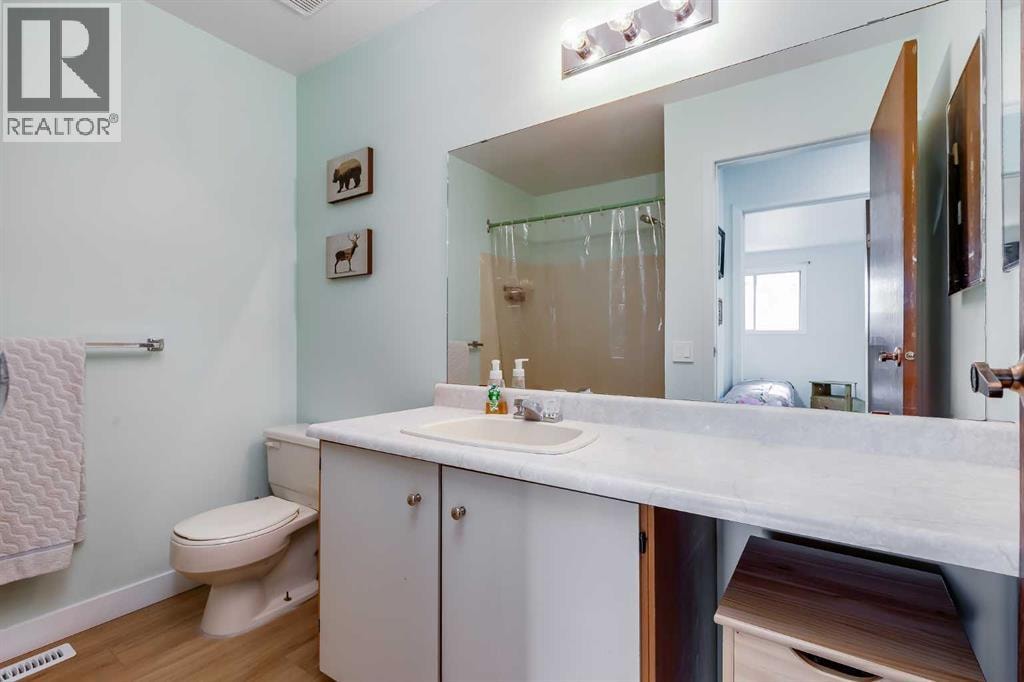 2187 Woodview Drive SW — photo 17