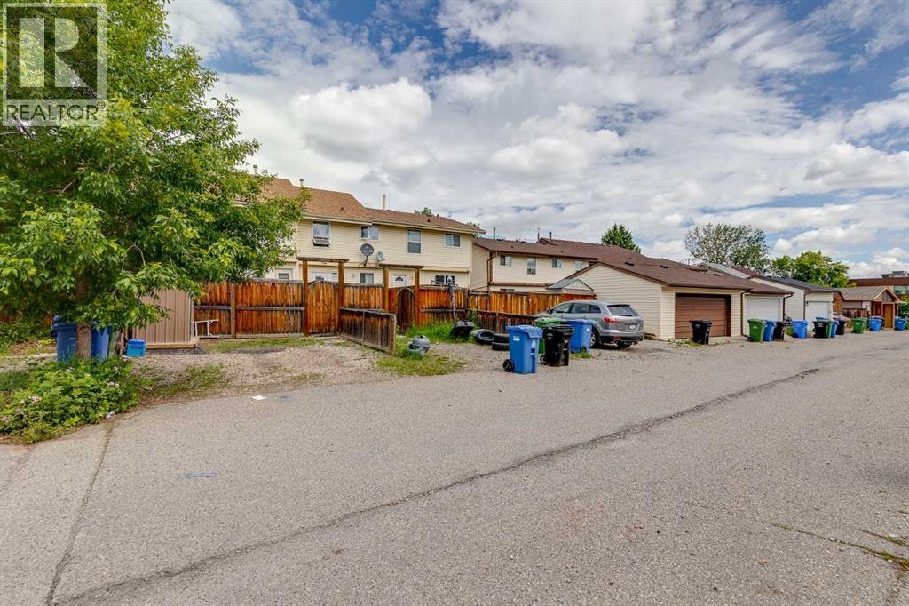 2187 Woodview Drive SW — photo 28