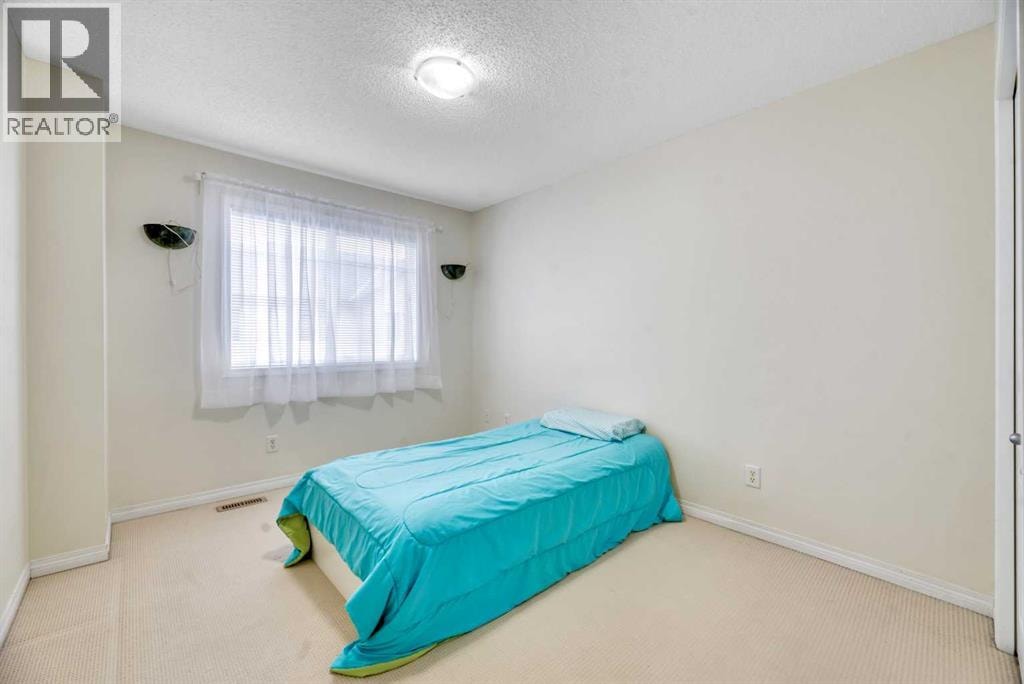 49 Everridge Gardens SW — photo 26