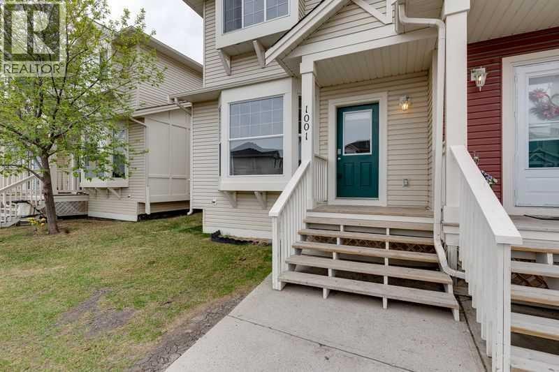 1001, 703 Luxstone Square SE — photo 2