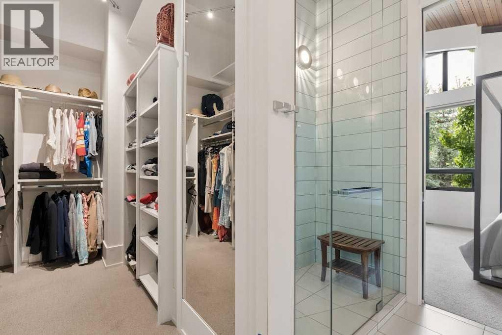 934 Rideau Road SW — photo 34