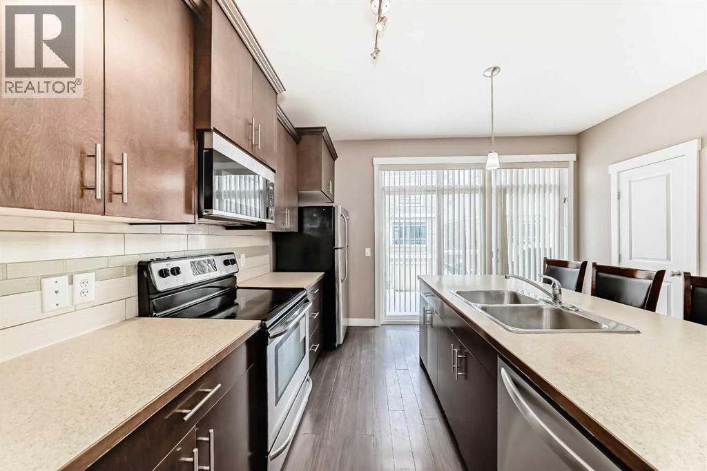 37 Skyview Ranch Gardens NE — photo 9