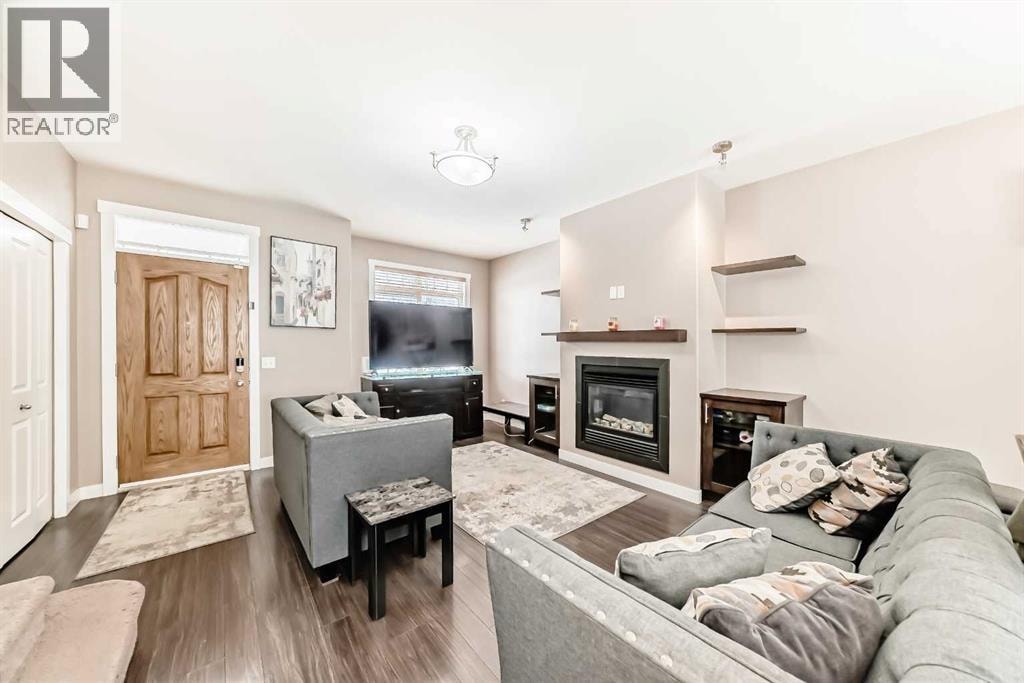 37 Skyview Ranch Gardens NE — photo 4