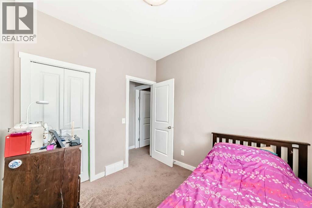 37 Skyview Ranch Gardens NE — photo 29