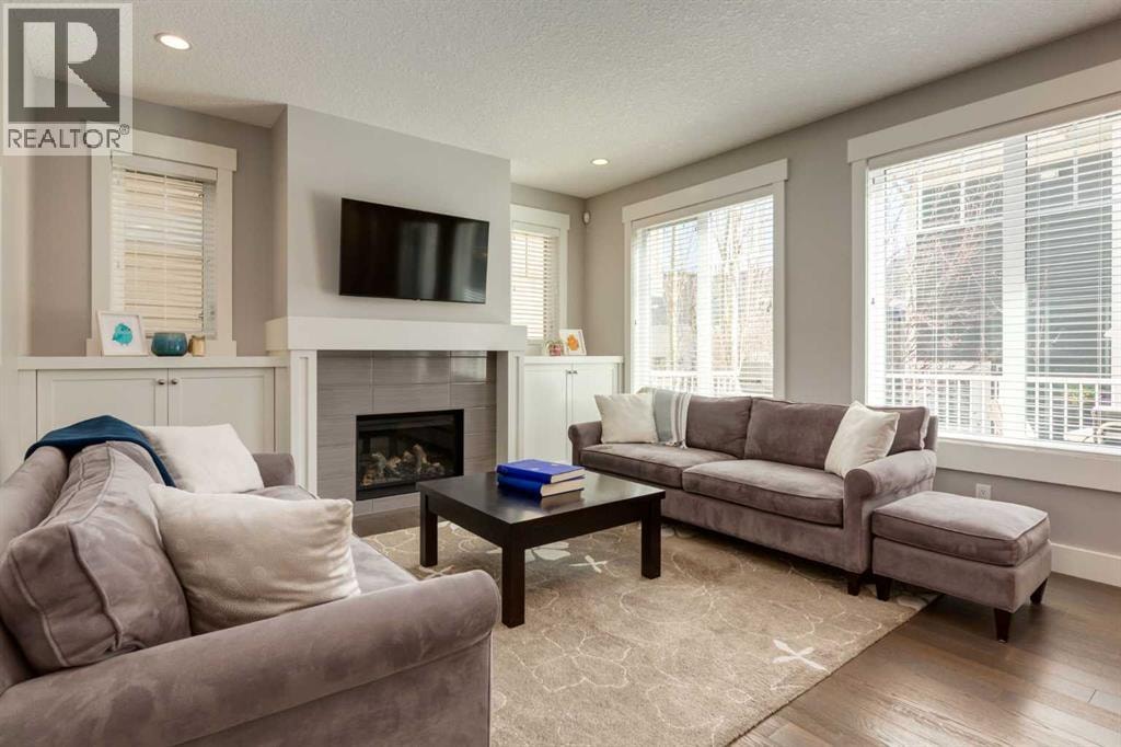 76 Dieppe Drive SW — photo 10