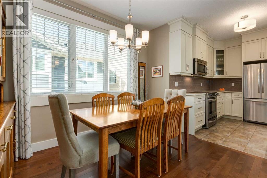 76 Dieppe Drive SW — photo 45