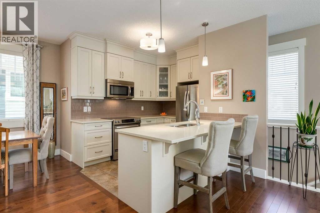 76 Dieppe Drive SW — photo 43