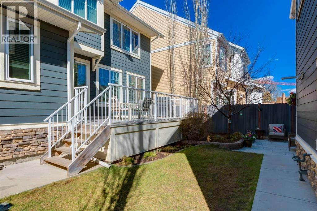 76 Dieppe Drive SW — photo 38