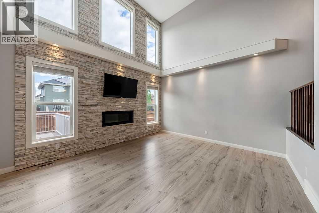 435 Evansglen Drive NW — photo 11