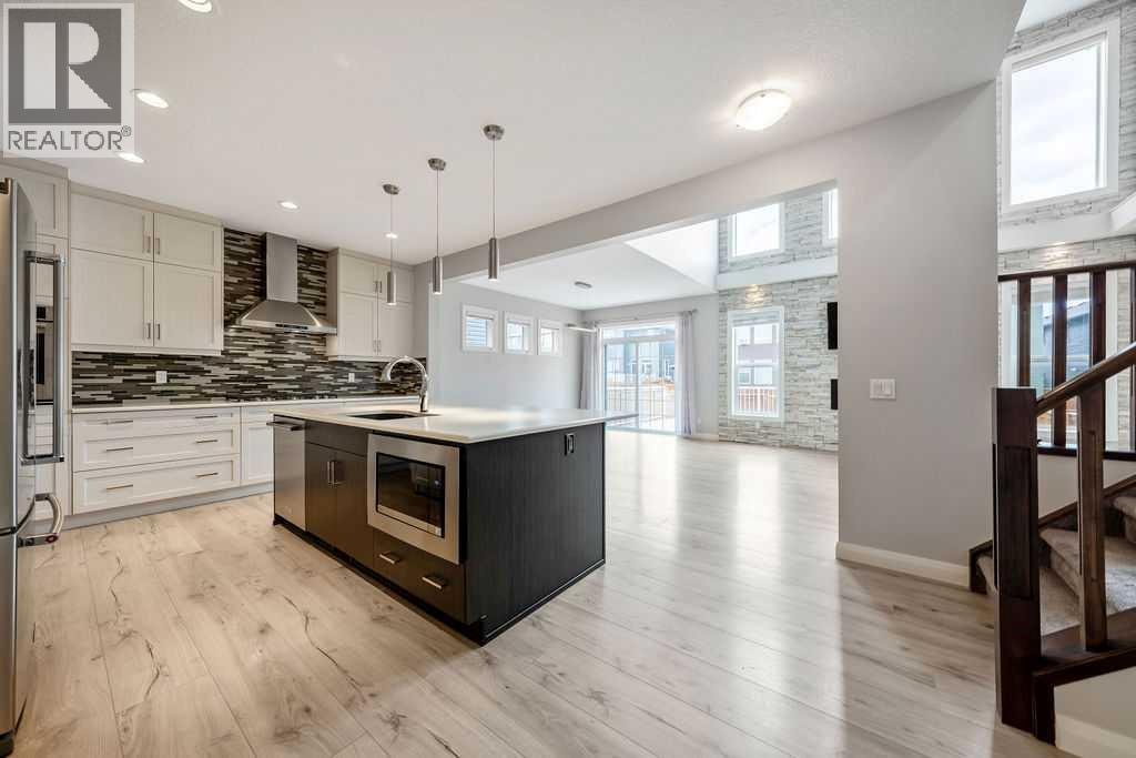 435 Evansglen Drive NW — photo 7