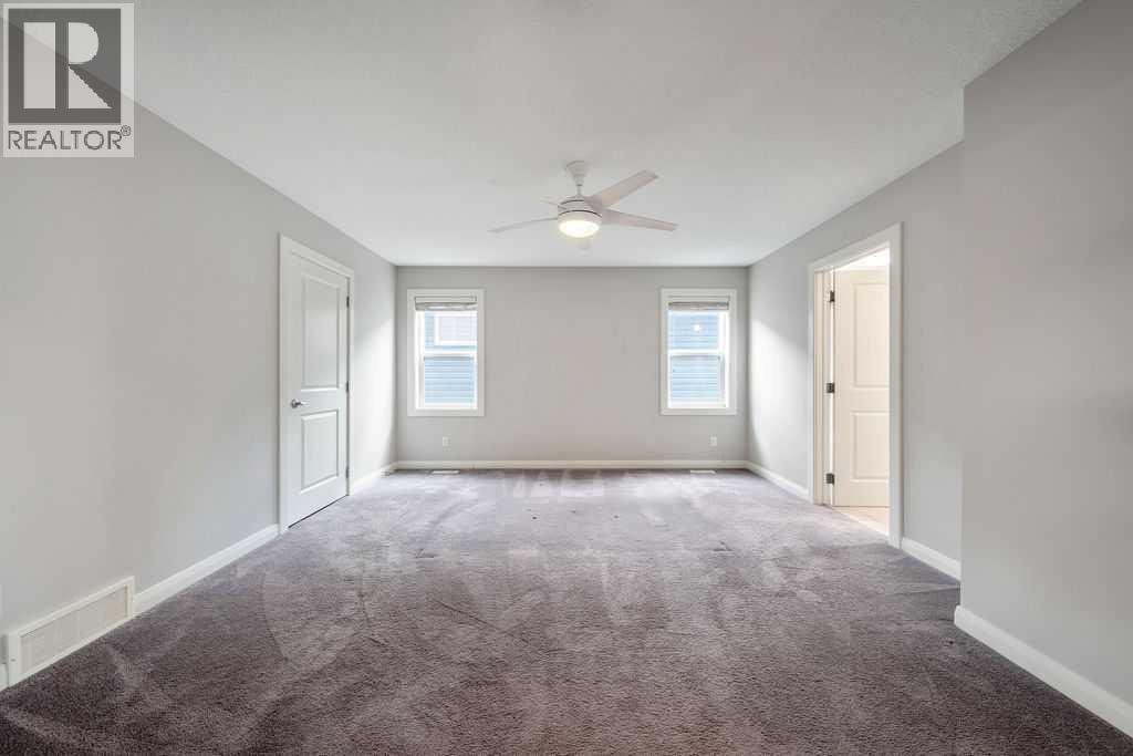 435 Evansglen Drive NW — photo 23