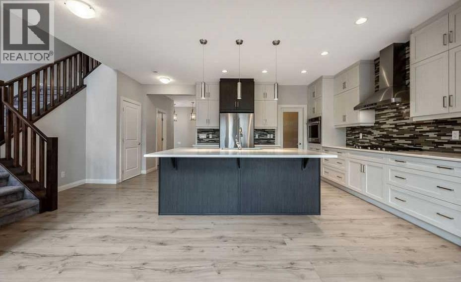 435 Evansglen Drive NW — photo 4