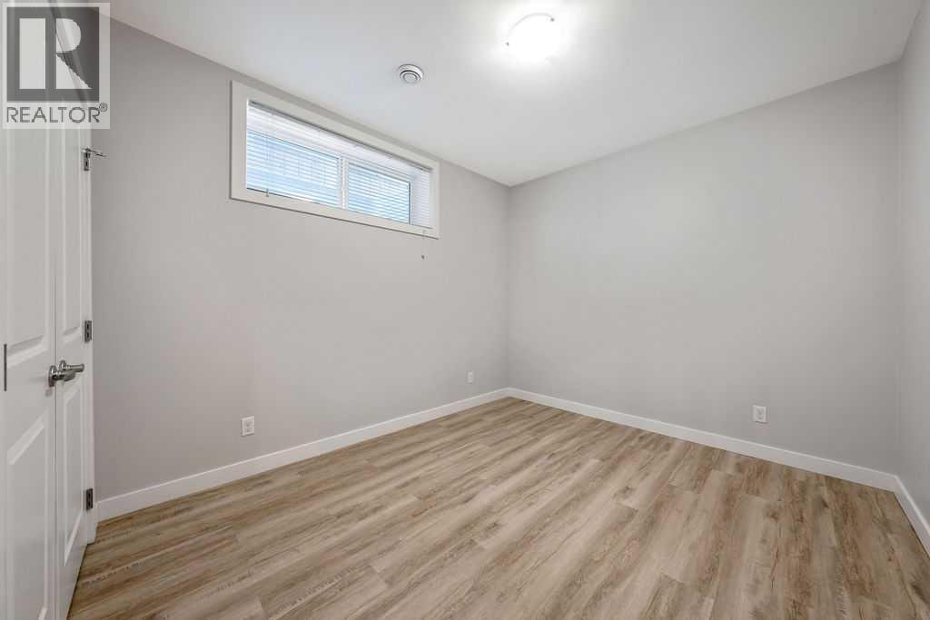 435 Evansglen Drive NW — photo 39
