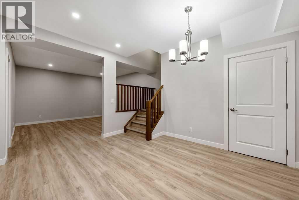435 Evansglen Drive NW — photo 36