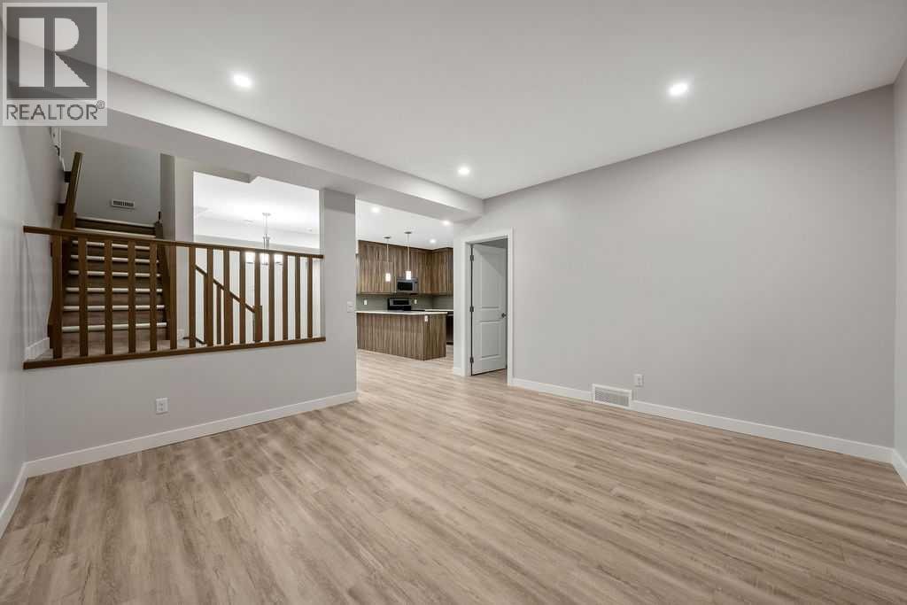 435 Evansglen Drive NW — photo 38