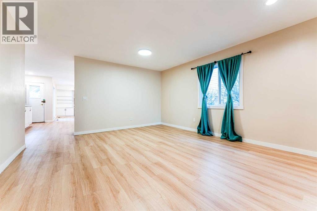 139 Edgehill Place NW — photo 3